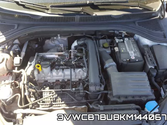 3VWCB7BU8KM144067 фото 8