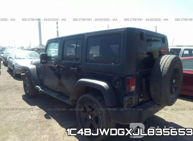 1C4BJWDGXJL835653 фото 4