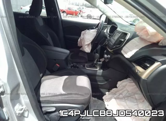 1C4PJLCB8JD540023 фото 6