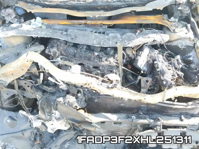 1FADP3F2XHL251311 фото 8