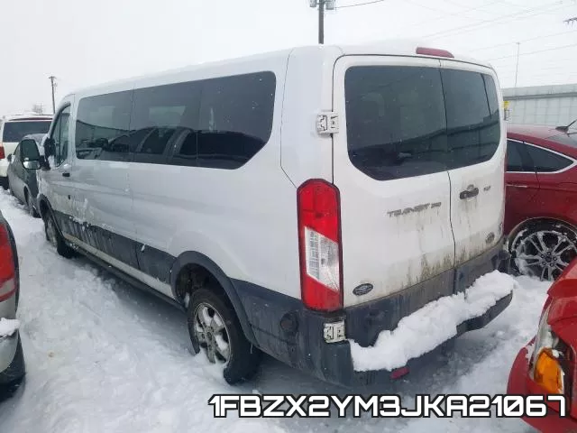 1FBZX2YM3JKA21067 фото 4