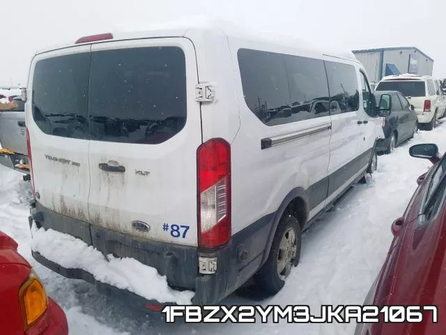 1FBZX2YM3JKA21067 фото 5