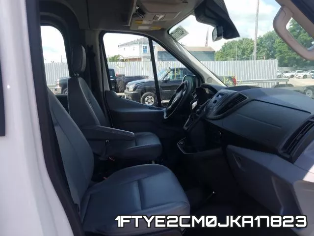 1FTYE2CM0JKA17823 фото 6