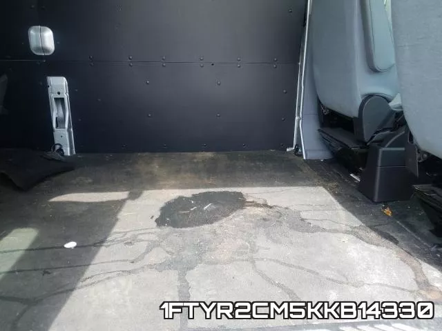 1FTYR2CM5KKB14330 фото 7