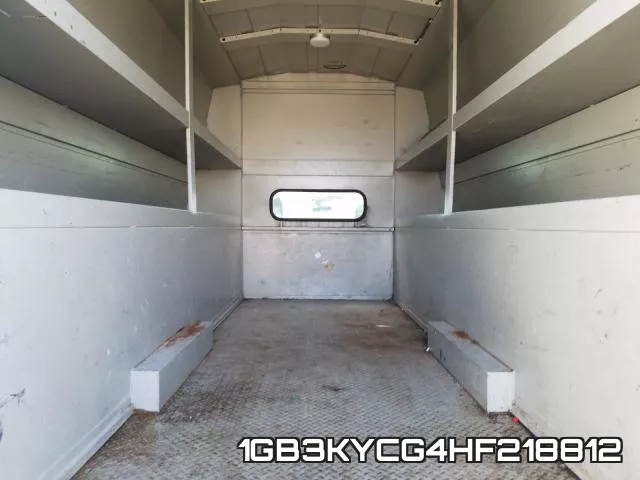 1GB3KYCG4HF218812 фото 7