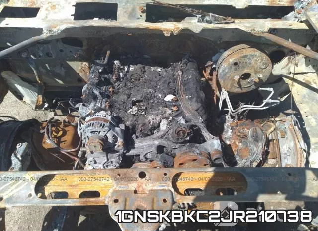 1GNSKBKC2JR210738 фото 2