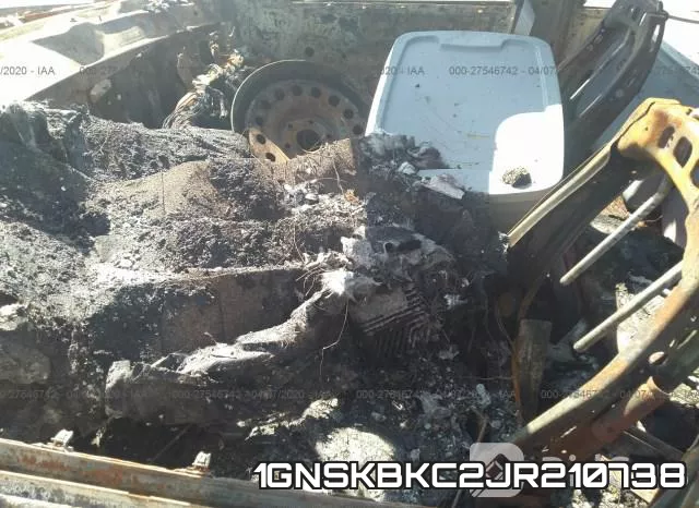 1GNSKBKC2JR210738 фото 6