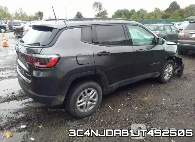 3C4NJDAB1JT492505 фото 5