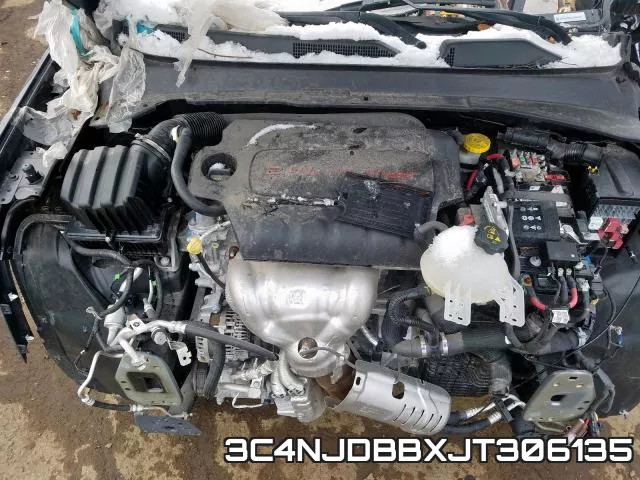 3C4NJDBBXJT306135 фото 8