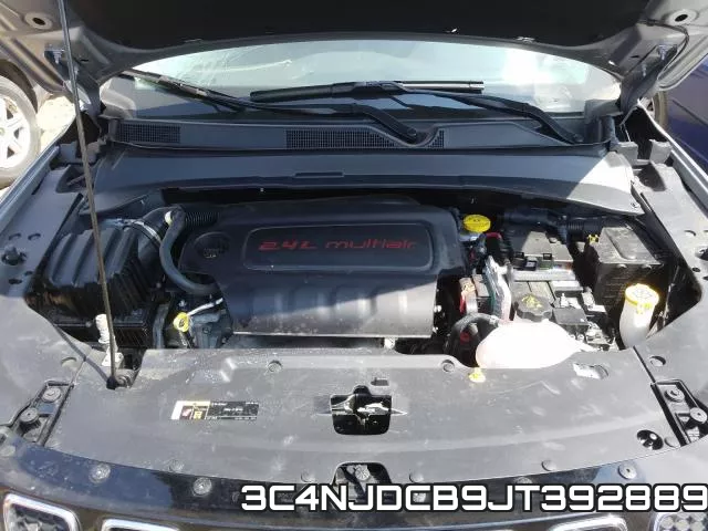 3C4NJDCB9JT392889 фото 8