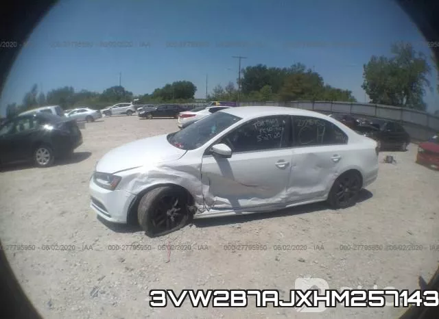 3VW2B7AJXHM257143 фото 7