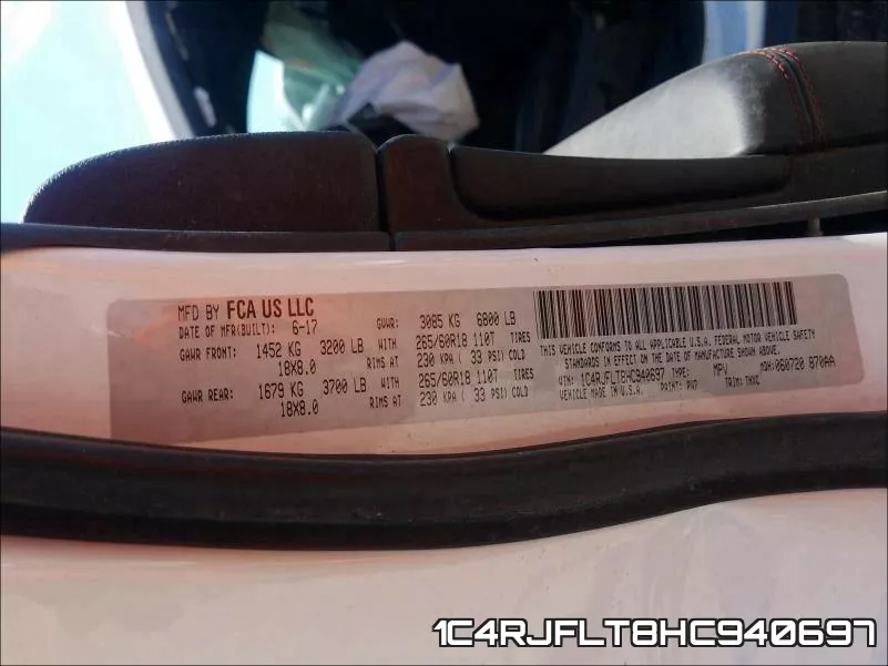 1C4RJFLT8HC940697 фото 2