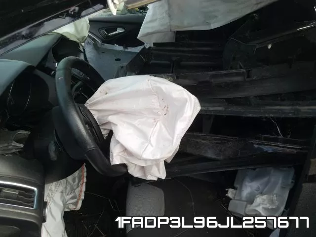 1FADP3L96JL257677 фото 10
