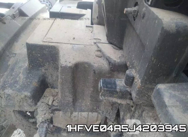 1HFVE04A5J4203945 фото 9