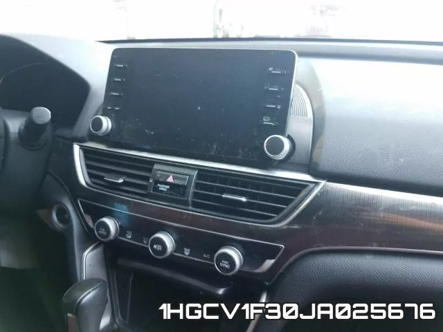 1HGCV1F30JA025676 фото 10