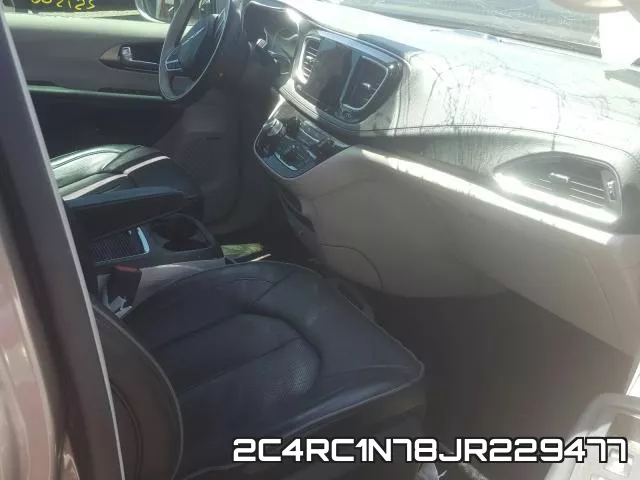 2C4RC1N78JR229477 фото 6