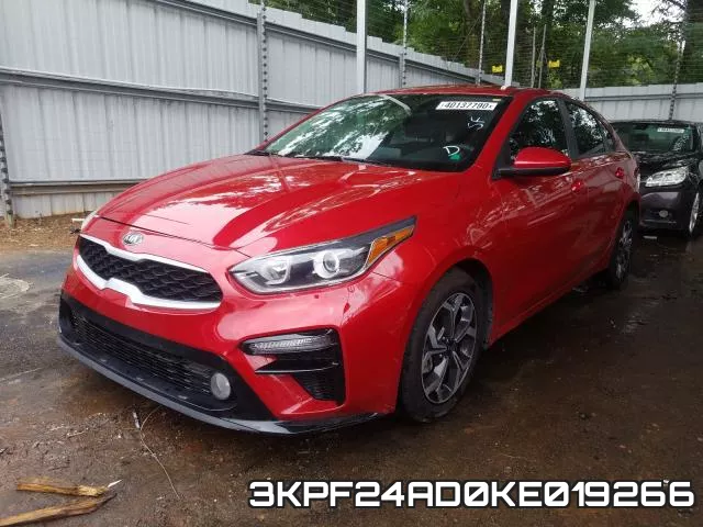 3KPF24AD0KE019266 фото 3