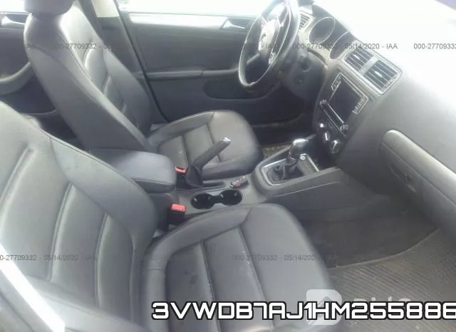 3VWDB7AJ1HM255886 фото 6