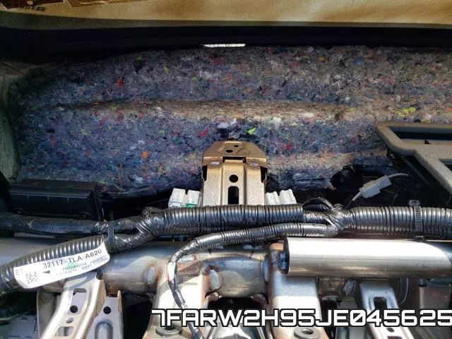 7FARW2H95JE045625 фото 9