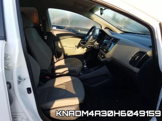 KNADM4A30H6049159 фото 6