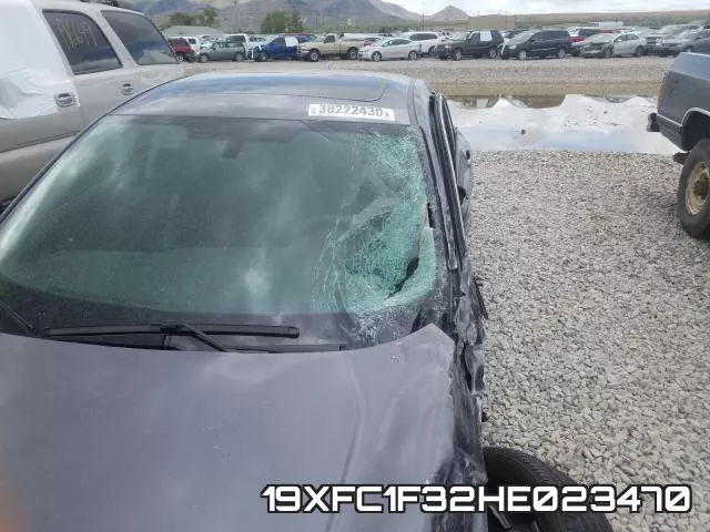 19XFC1F32HE023470 фото 2