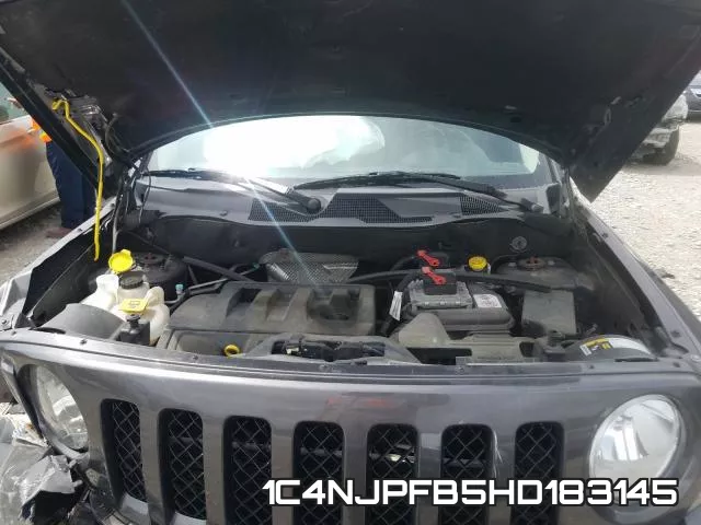 1C4NJPFB5HD183145 фото 8