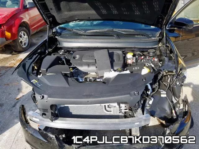 1C4PJLCB7KD370562 фото 8
