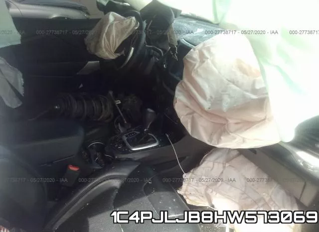 1C4PJLJB8HW573069 фото 6