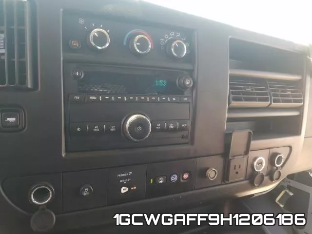 1GCWGAFF9H1206186 фото 10