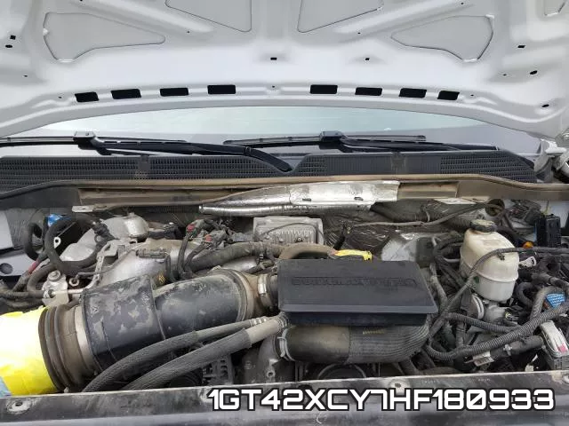 1GT42XCY7HF180933 фото 8