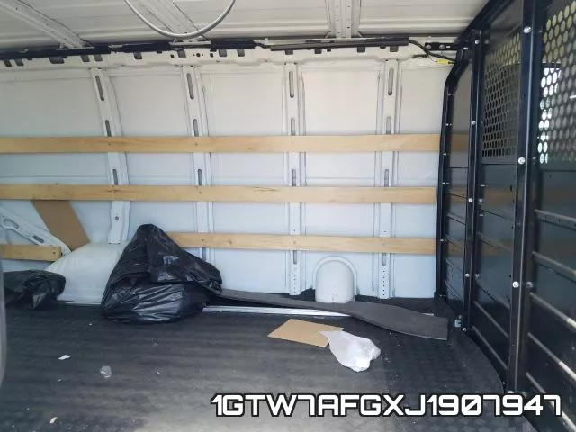 1GTW7AFGXJ1907947 фото 7