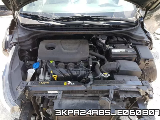 3KPA24AB5JE060807 фото 8