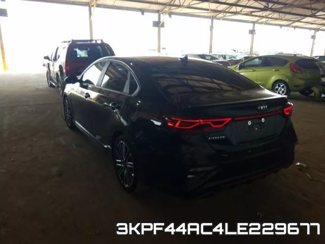 3KPF44AC4LE229677 фото 4