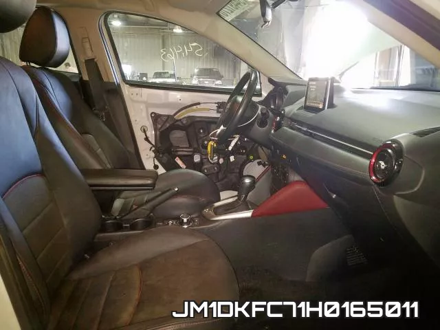 JM1DKFC71H0165011 фото 6