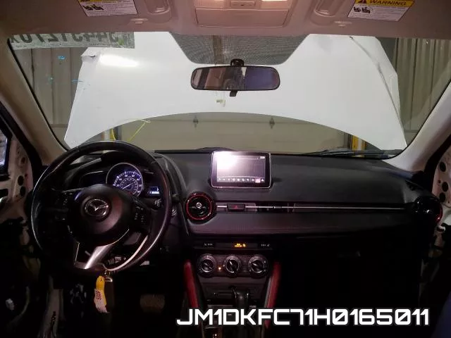 JM1DKFC71H0165011 фото 10