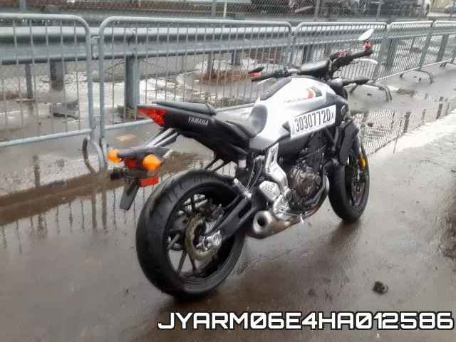 JYARM06E4HA012586 фото 5