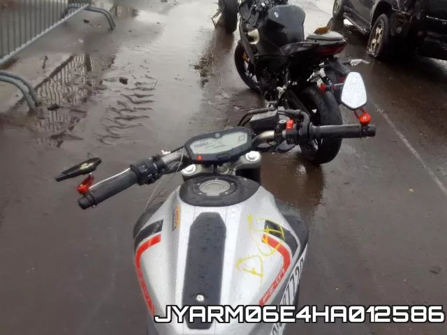 JYARM06E4HA012586 фото 6