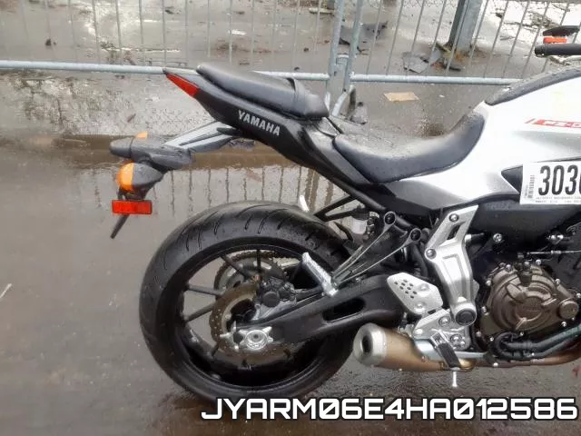 JYARM06E4HA012586 фото 7