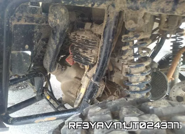 RF3YAV171JT024377 фото 10