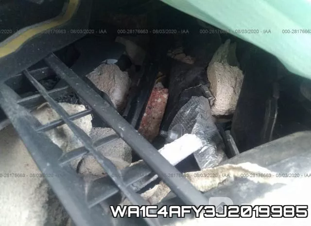 WA1C4AFY3J2019985 фото 2