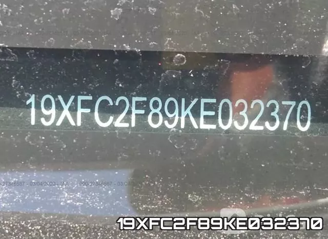 19XFC2F89KE032370 фото 10