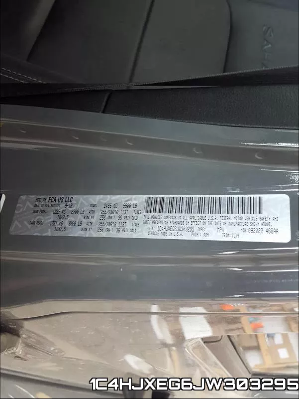 1C4HJXEG6JW303295 фото 2