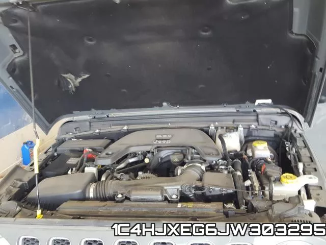 1C4HJXEG6JW303295 фото 8