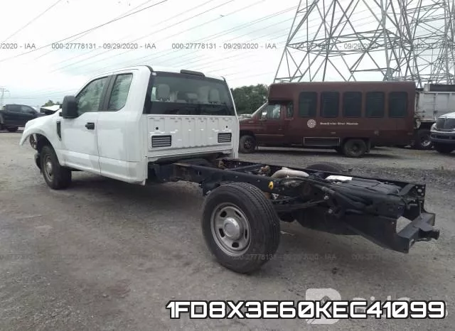 1FD8X3E60KEC41099 фото 4