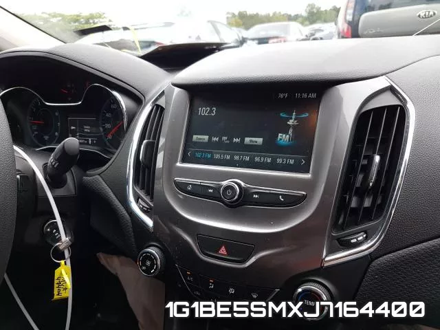 1G1BE5SMXJ7164400 фото 10