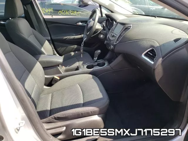 1G1BE5SMXJ7175297 фото 6