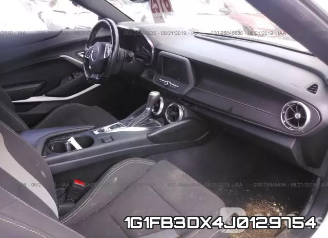 1G1FB3DX4J0129754 фото 6