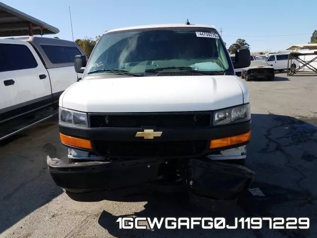 1GCWGAFG0J1197229 фото 10