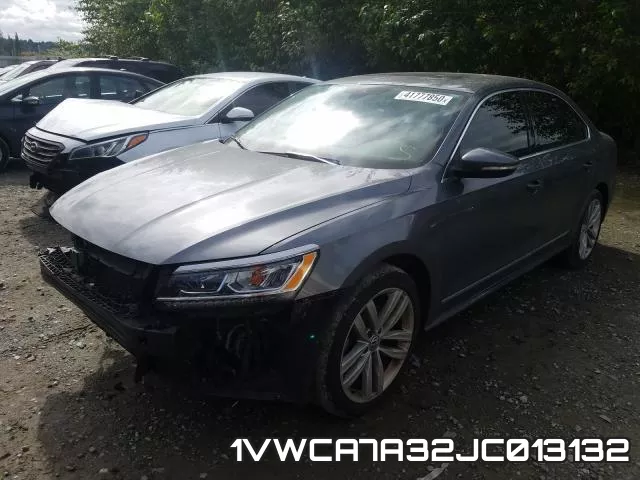 1VWCA7A32JC013132 фото 3