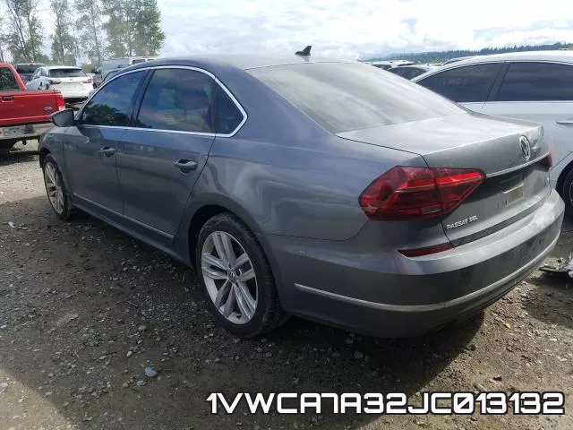 1VWCA7A32JC013132 фото 4